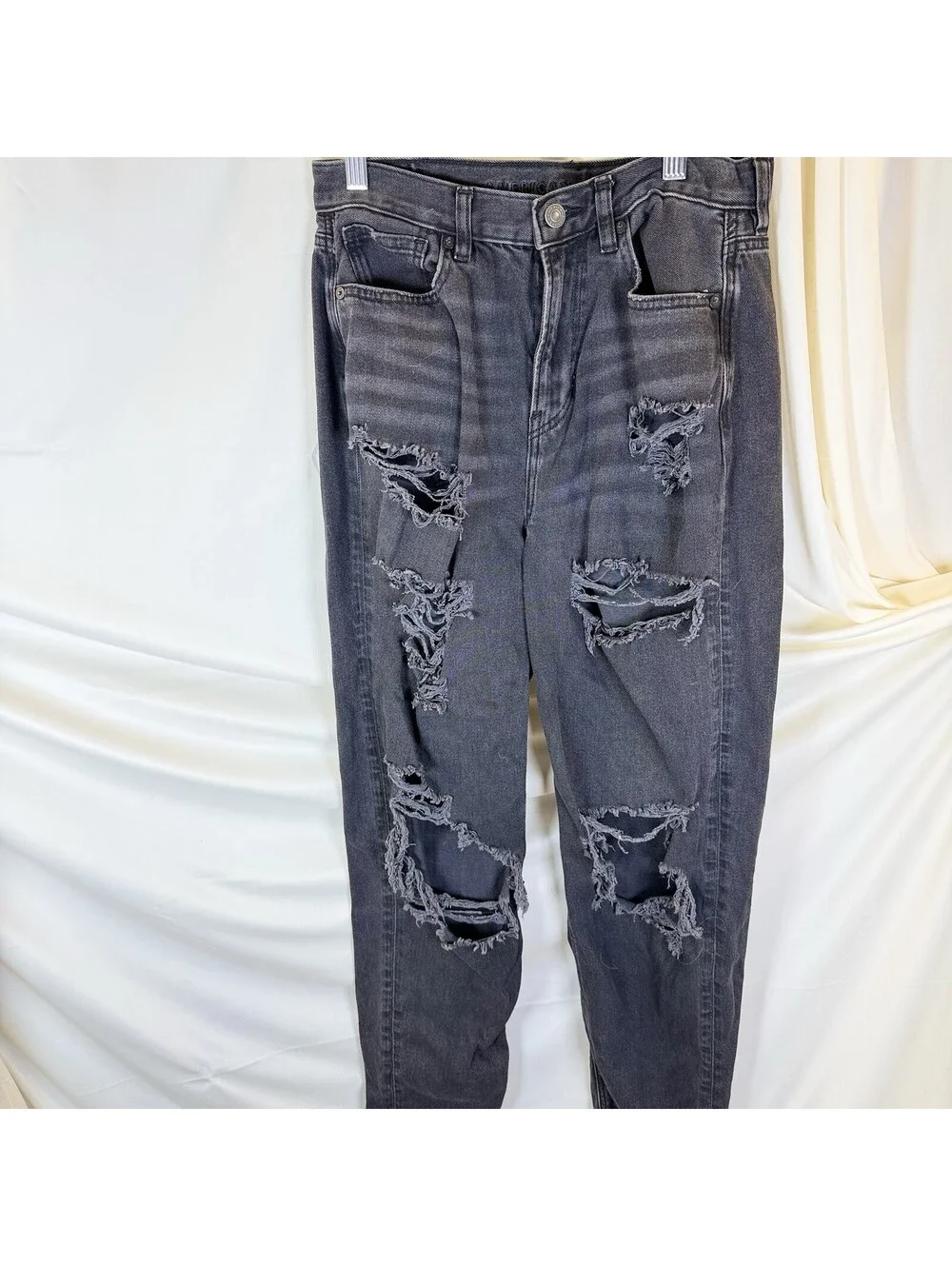 American Eagle Mom Jeans Black/Gray Denim Jeans Cotton Distressed Size 4 Reg